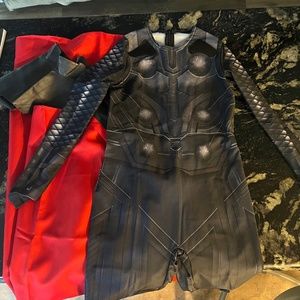 KIDS THOR COSTUME - NEVER WORN/BRAND NEW